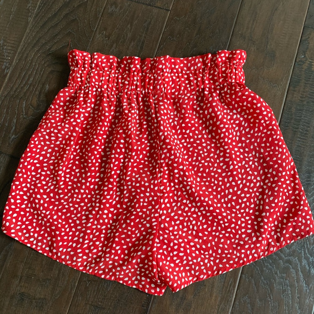 Sold - Picture 1 of 3